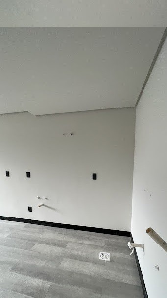Apartamento 1 Dormitório com enorme terraço terraço em Canela/RS