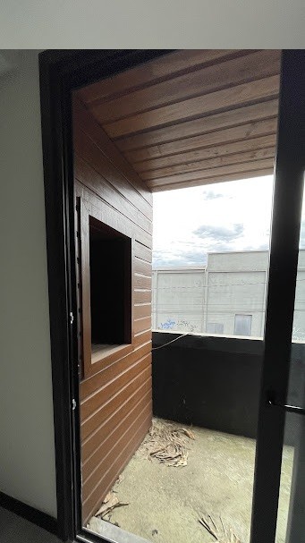 Apartamento 1 Dormitório com enorme terraço terraço em Canela/RS
