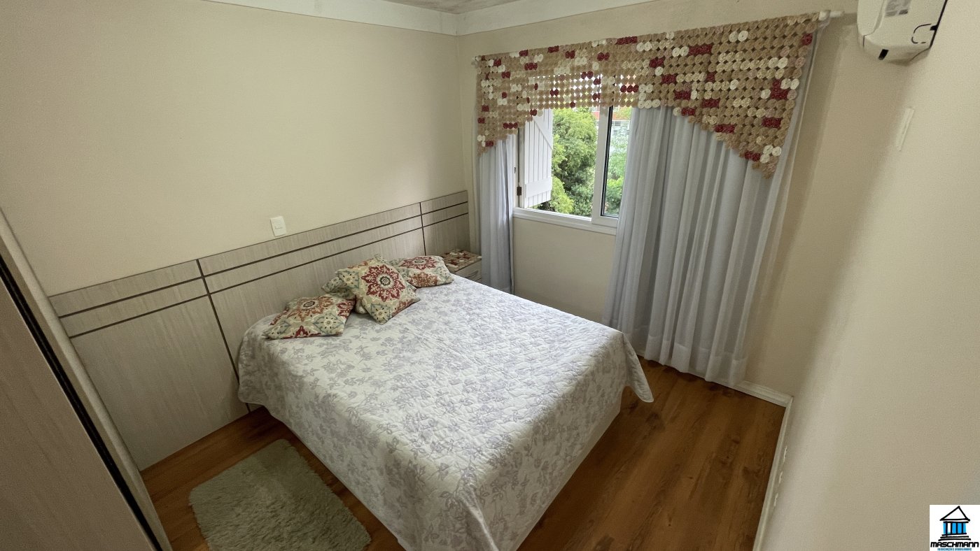 Apartamento Mobiliado no Plaza Catedral a apenas 40 Passos da Catedral de Pedra.