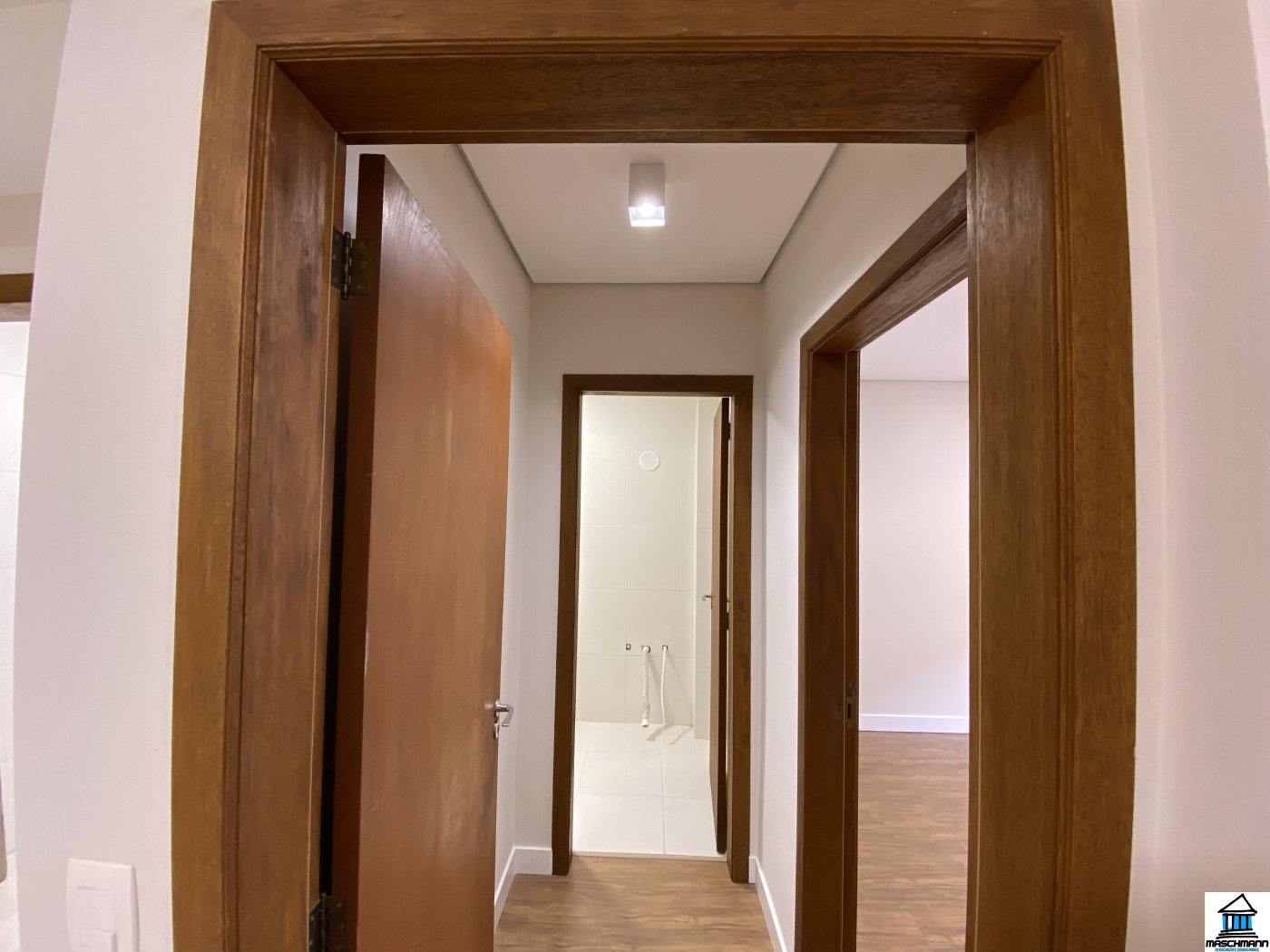 Apartamento no bairro Planalto por apenas R$ 489.000, em área nobre de Gramado.