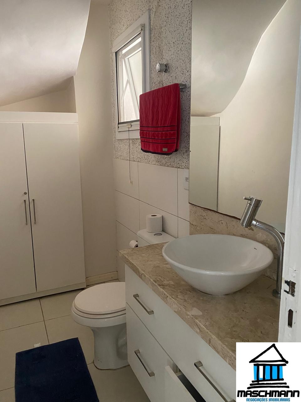 Casa de 4 suítes semi mobiliada à venda Vila Suzana- Canela