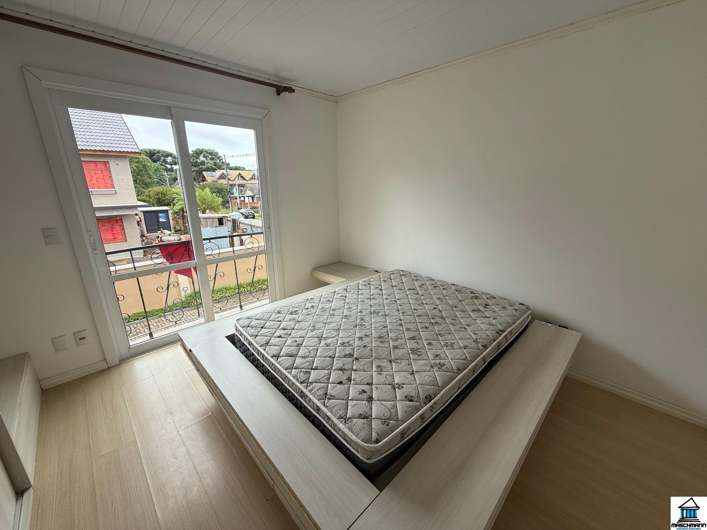 Casa de 2 auartos mobiliada no bairro Vila Luíza Canela