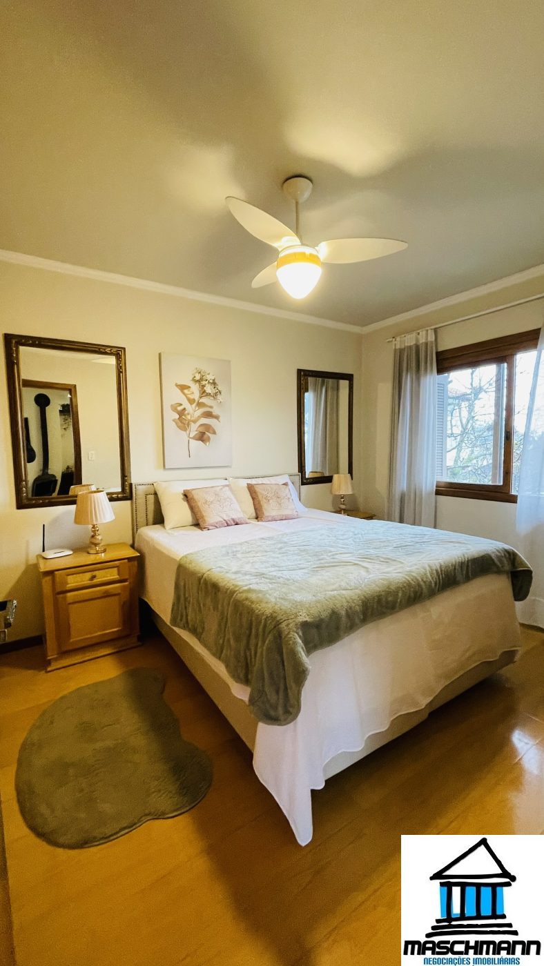 Apartamento mobiliado de 1 dormitórios, 1 vaga, no coração de Gramado