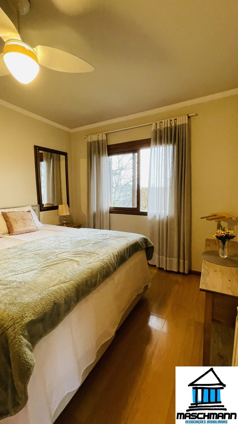 Apartamento mobiliado de 1 dormitórios, 1 vaga, no coração de Gramado