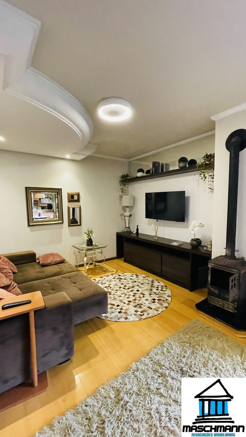 Apartamento mobiliado de 1 dormitórios, 1 vaga, no coração de Gramado