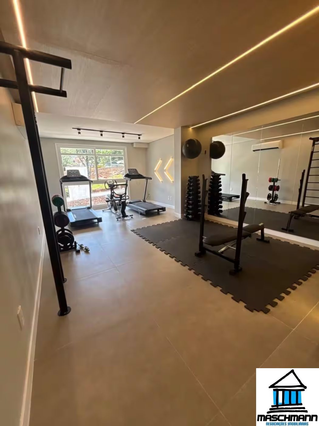 Apartamento 1 suíte no Aire Gramado – mobiliado e pronto para locação por temporada (R$ 550.000)