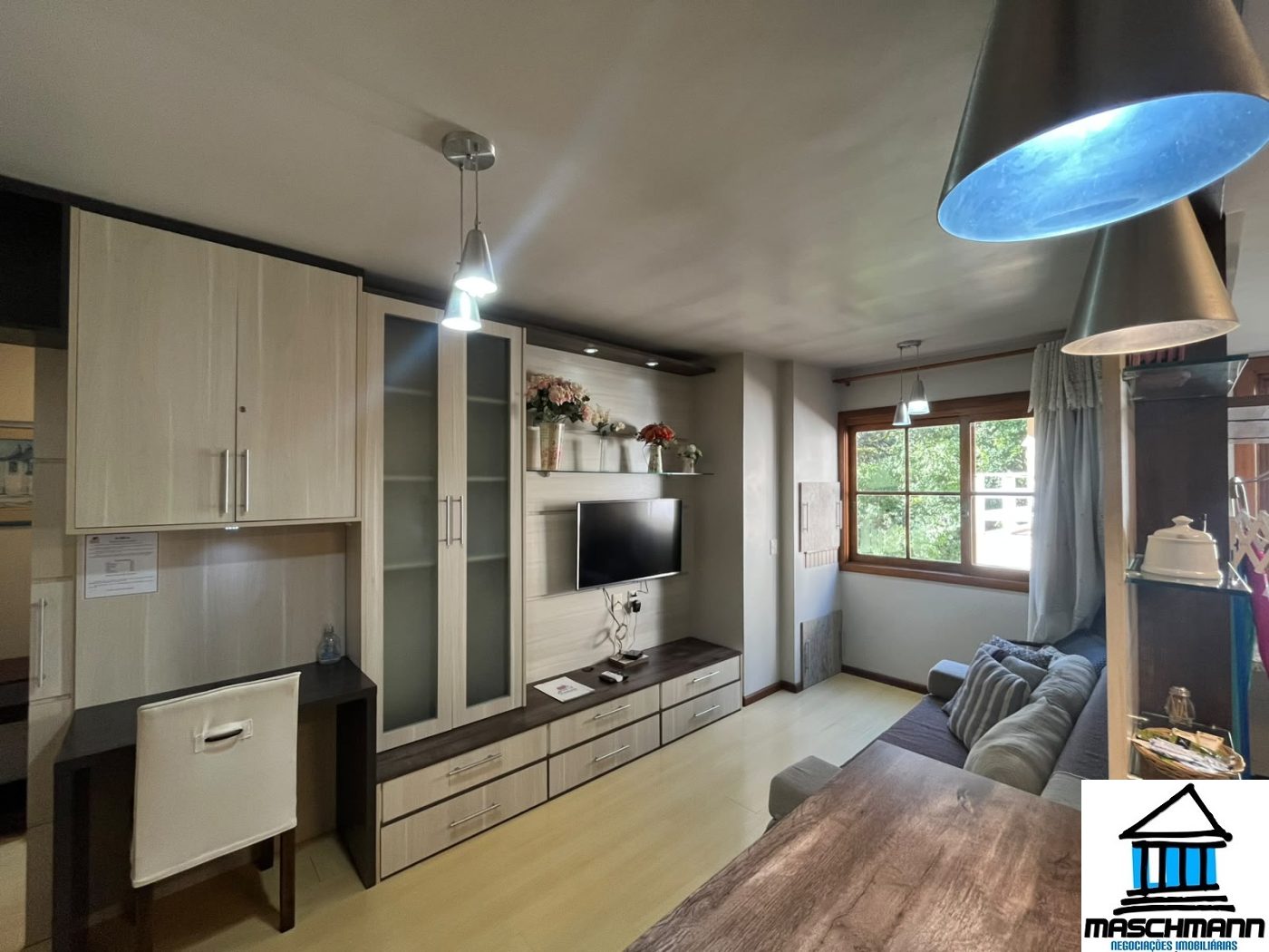 Apartamento para investir em Gramado: mobiliado, vaga coberta e retorno anual de R$ 71 mil
