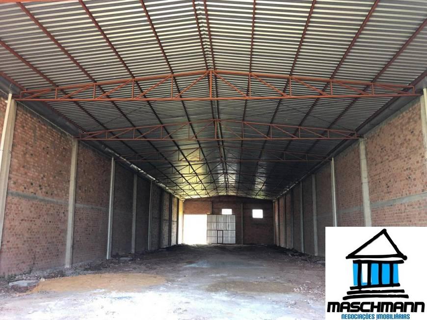 Oportunidae imobiliária em Canoas, Pavilhão Comercial Com 820 m² Privativos.