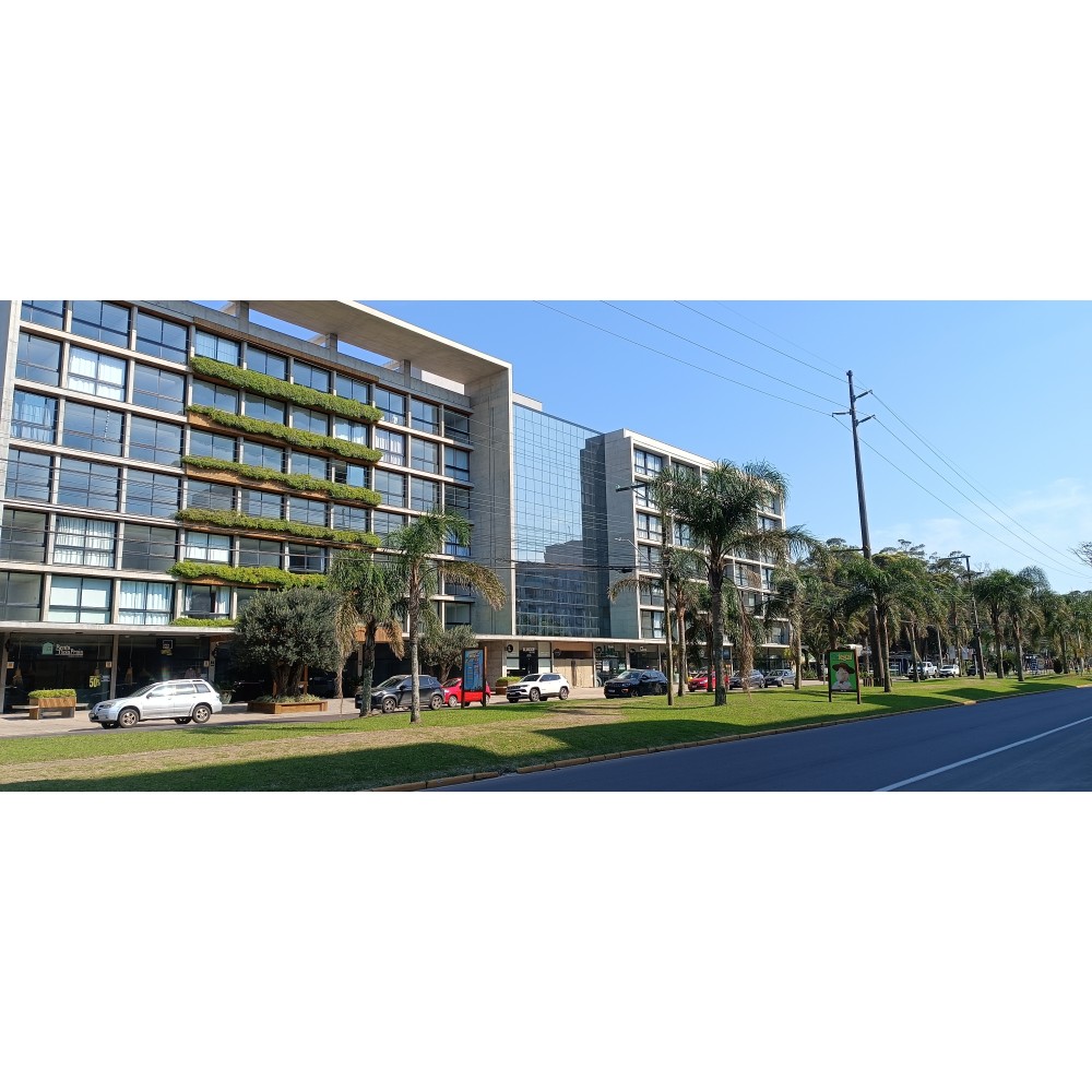 Apartamento de 2 dormitorios com suíte finamente mobiliado em Xangri-lá, RS