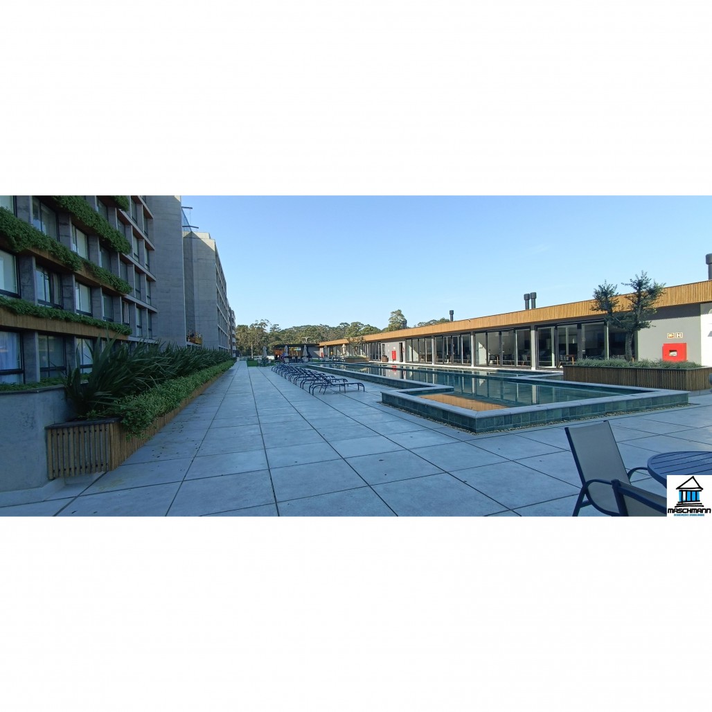 Apartamento de 2 dormitorios com suíte finamente mobiliado em Xangri-lá, RS