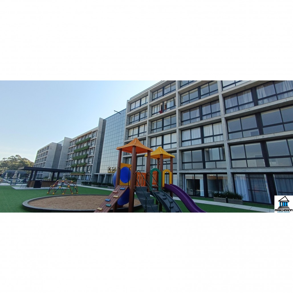 Apartamento de 2 dormitorios com suíte finamente mobiliado em Xangri-lá, RS