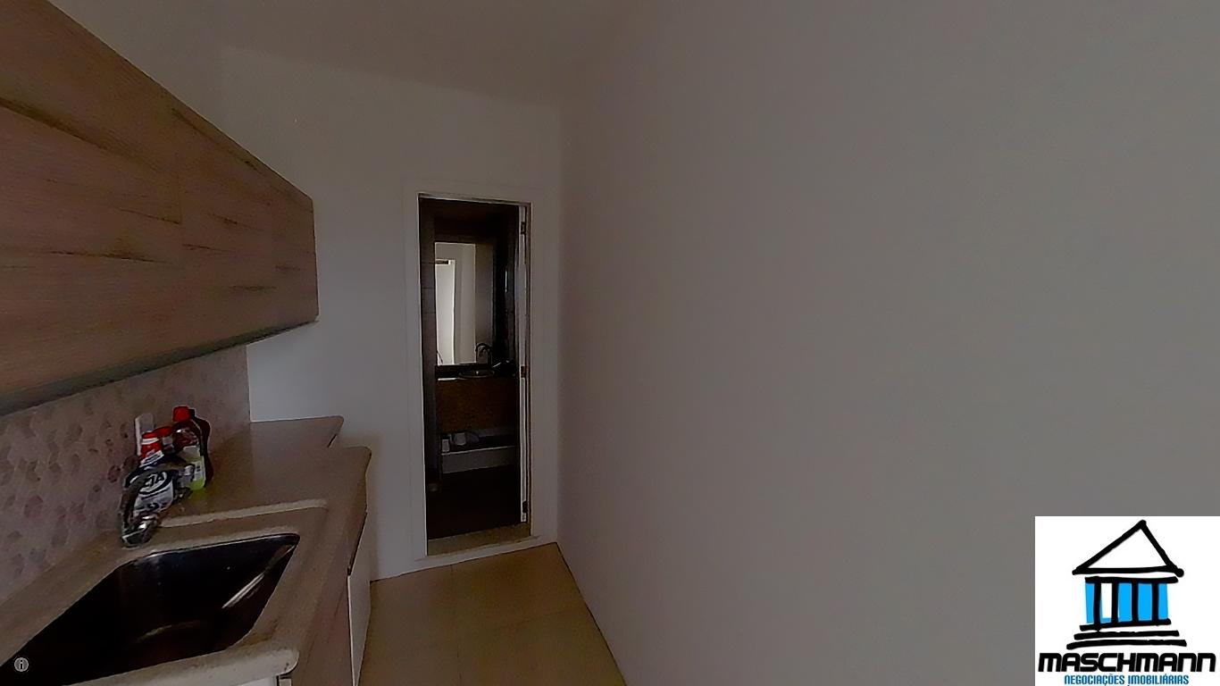Amplo apartamento de 3 dormitórios no Bairro Menino Deus com vista para o guaíba