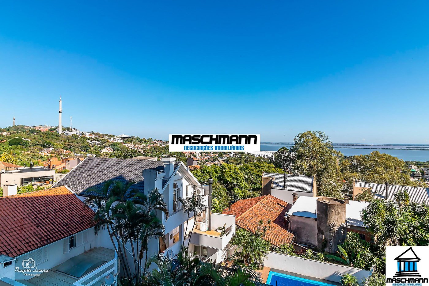 Amplo apartamento de 3 dormitórios no Bairro Menino Deus com vista para o guaíba
