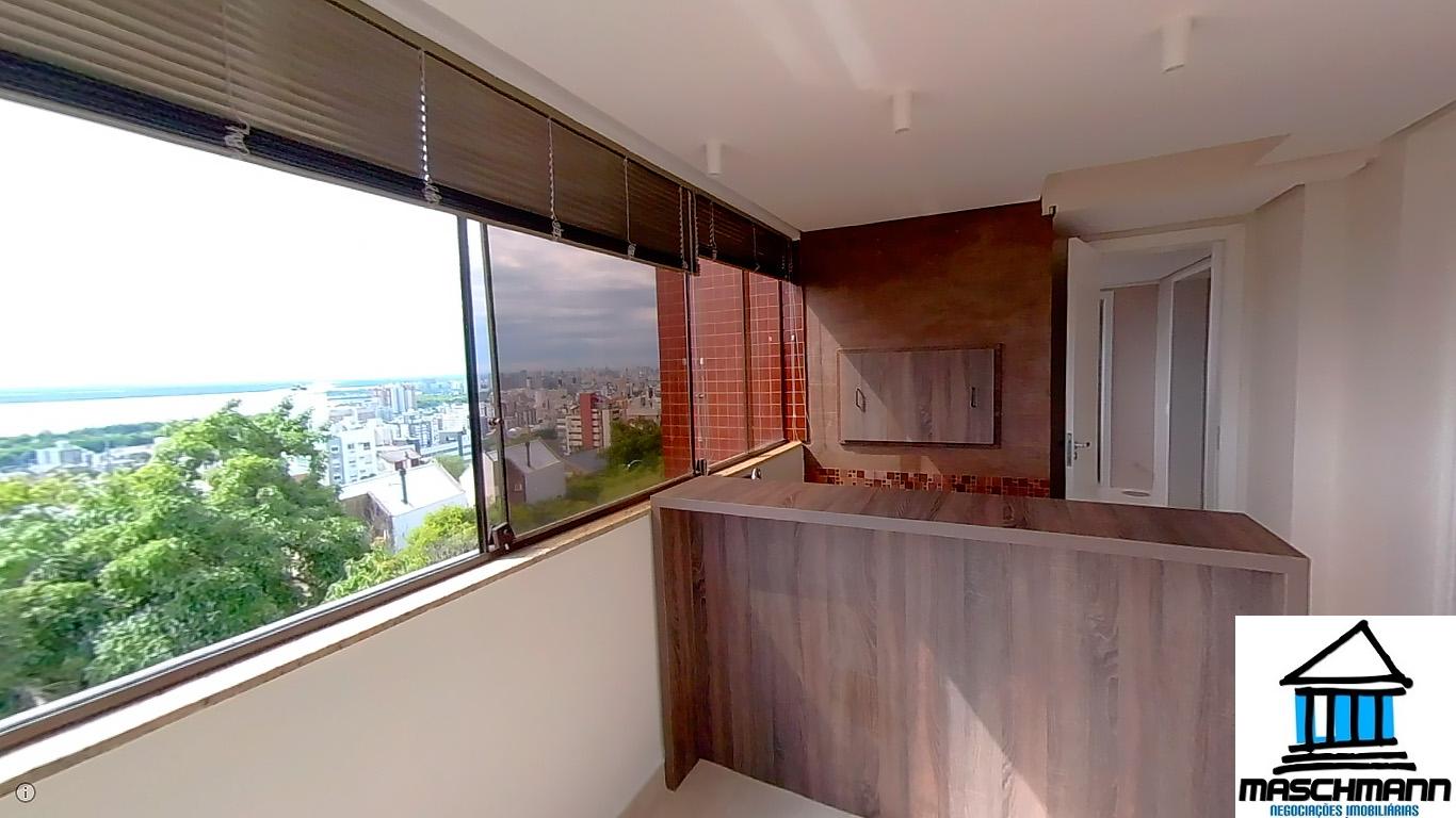Amplo apartamento de 3 dormitórios no Bairro Menino Deus com vista para o guaíba