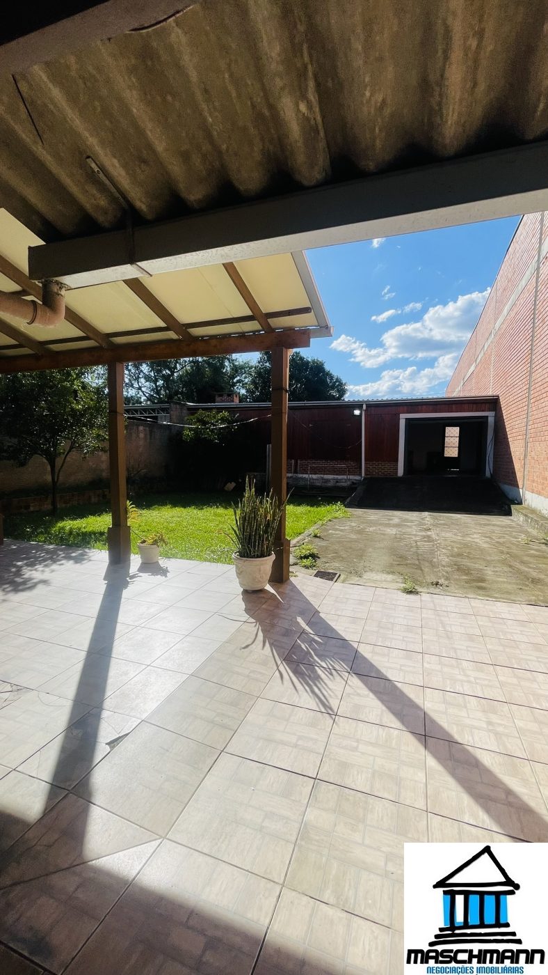 Casa com 2 quartos semi mobiliadoa para locação em Esteio.
