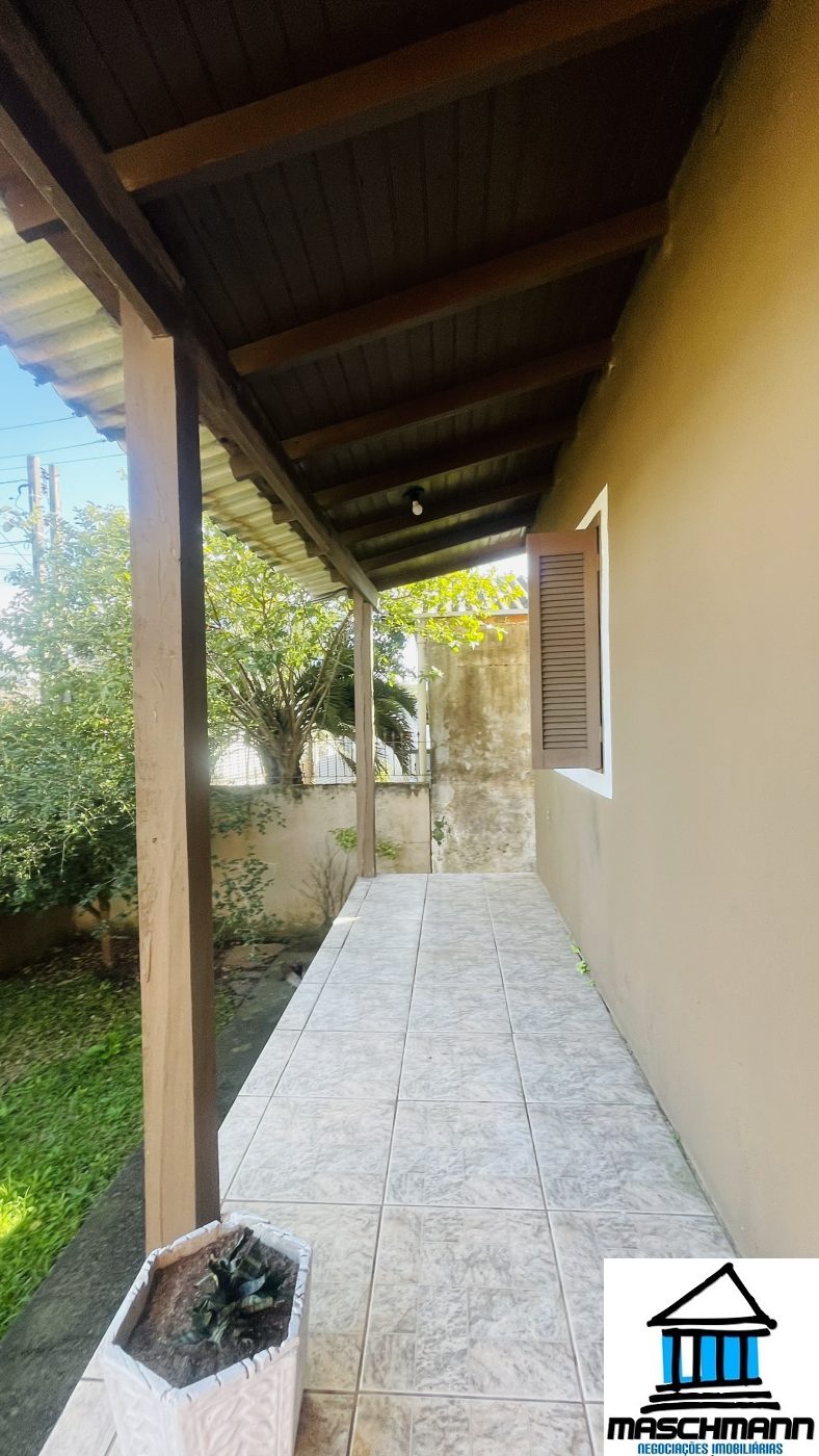 Casa com 2 quartos semi mobiliadoa para locação em Esteio.