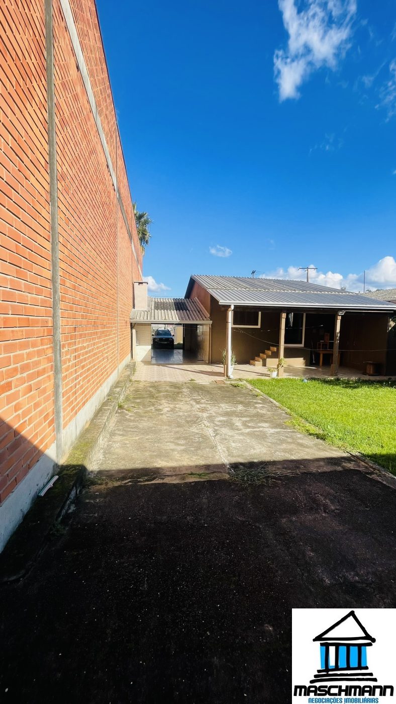Casa com 2 quartos semi mobiliadoa para locação em Esteio.