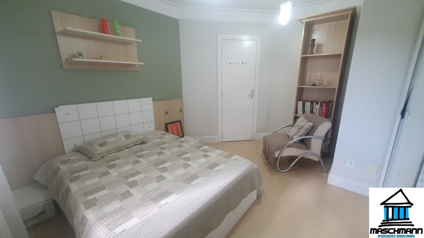 Mararvilhoso sobrado de 3 dormitórios com suíte semi mobiliado próximo ao Carrfour de Canoas